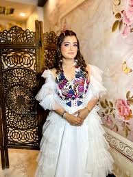 Garima Makkar Makeovers