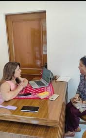 Astrologer Dr. Shalini Munjal