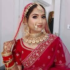 Myraa Makeovers
